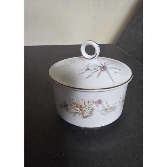 Vintage 1976 Royal Worcester Secret Garden Lidded Fine Bone China Bowl England - Picture 2 of 7